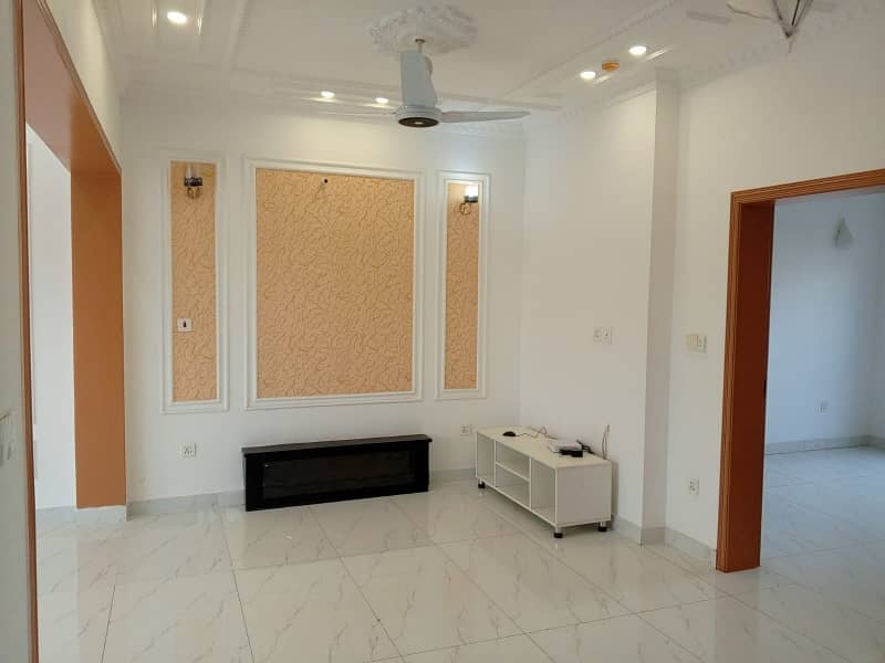 5 MARLA BRAND NEW HOUSE FOR SALE IN DHA RAHBAR BLOCK F 27