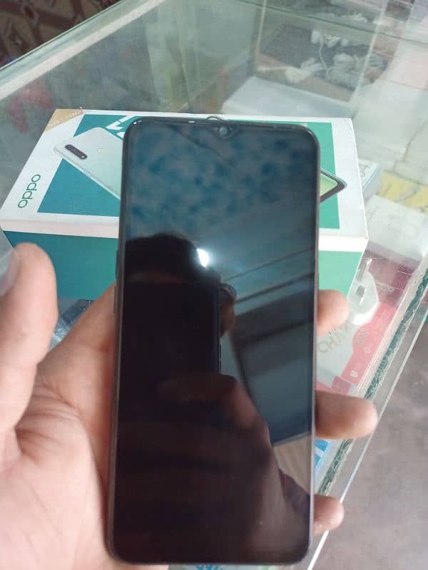 oppo a31 ram 4/128 full ok with box charger 1