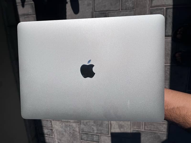 Macbook Pro 2016 13”  Core i5 8/256 13