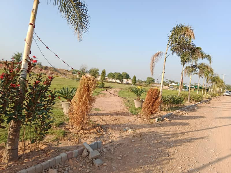 5 Marla Plot File General Block Old Booking For Sale On Installment In Kingdom Valley islamabad , one of the most important location of islamabad . . Discounted Price 95 Thousand 9