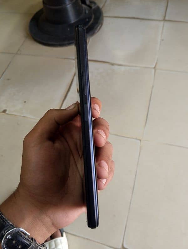 Infinix hot 12 5