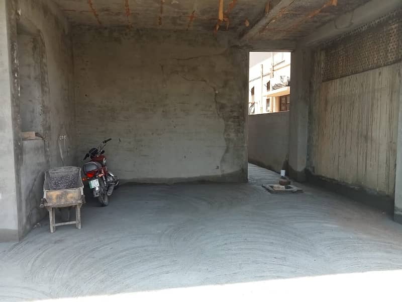 1 KANAL CORNER BASEMENT GREY STRUCTURE HOUSE FOR SALE IN DHA PHASE 7 2