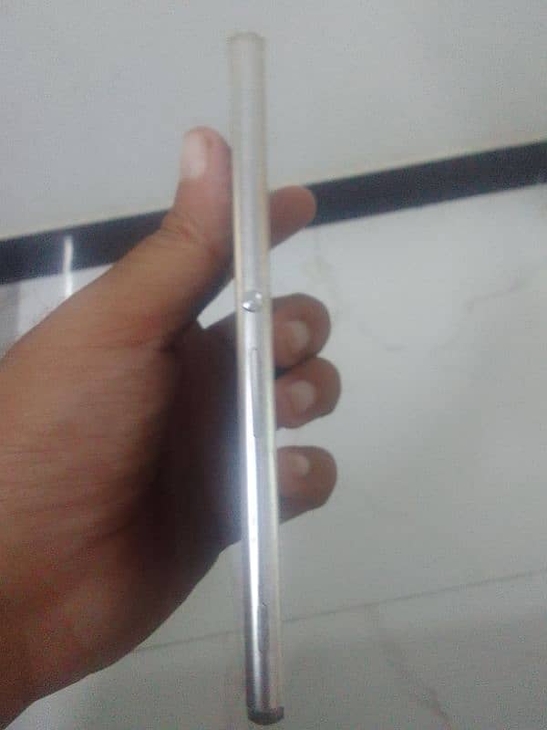 Sony Xperia docomo NTT white Dead I'm selling for parts 1