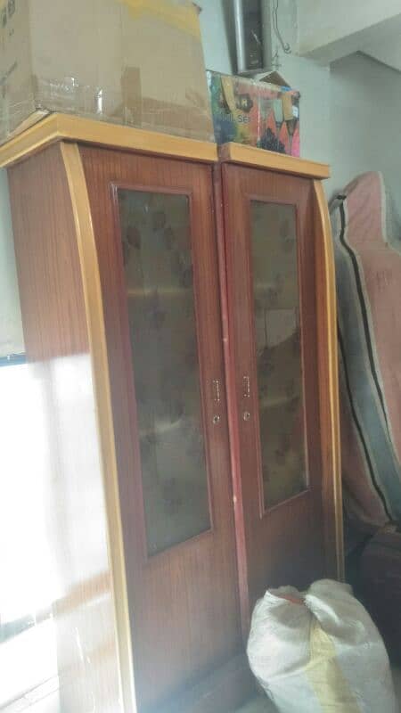 2 Pcs divider/showcase, 3 Pcs Cabinets for Sale 0