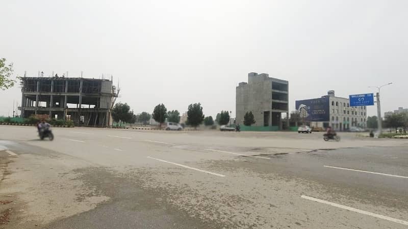 8 Marla Main Boulevard Commercial Plot For Sale In Lake City Lahore 14