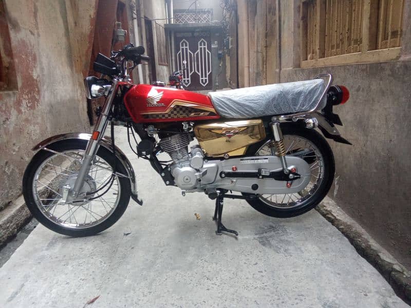 Honda CG 125 Gold Edition 1