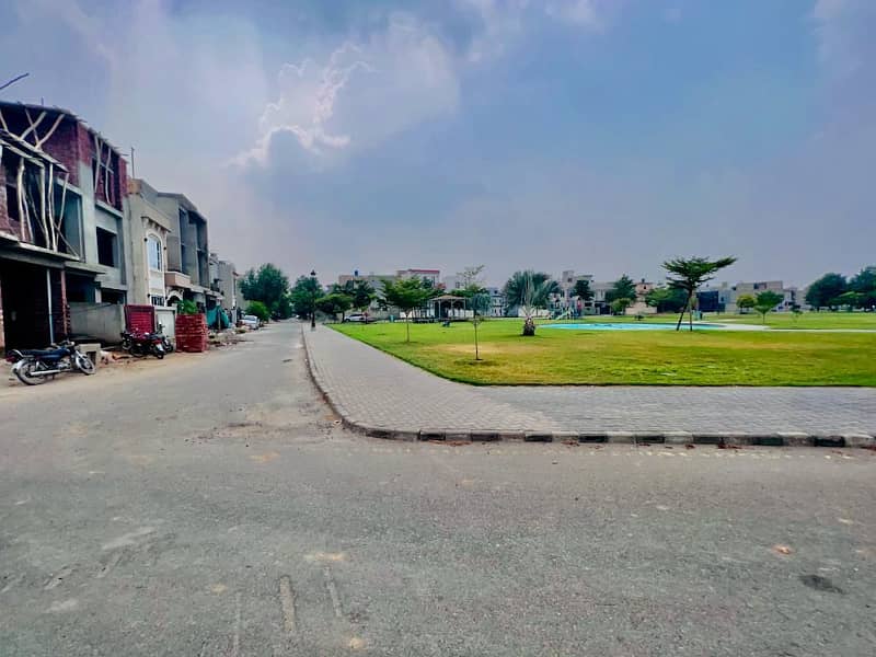 1 Kanal Residential Plot For Sale In Lake City Sector M3 10