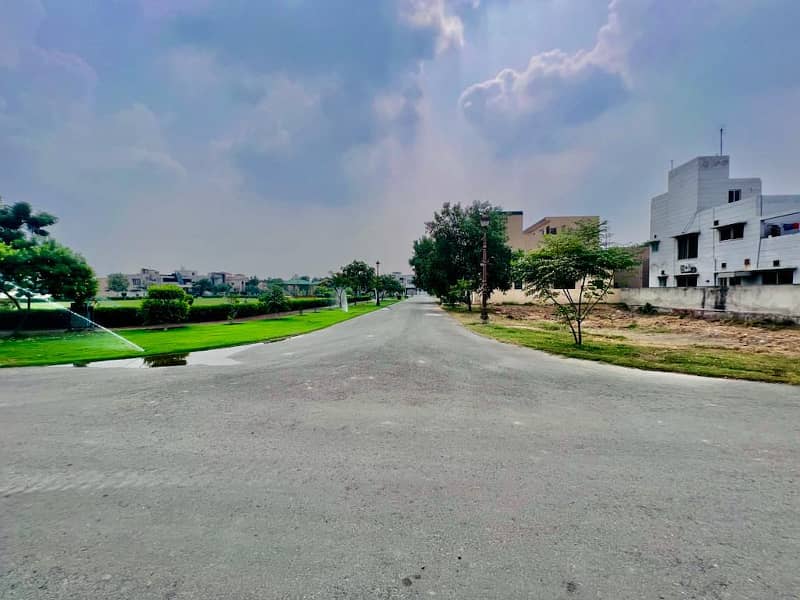 1 Kanal Residential Plot For Sale In Lake City Sector M2 8