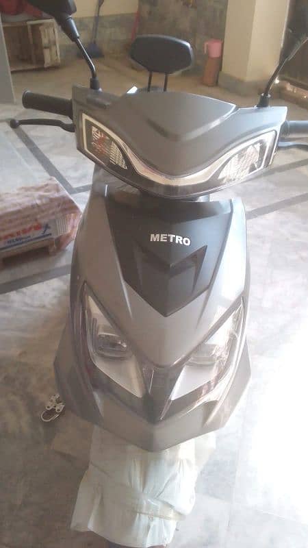 Metro Scooty (electric Scooty) 0