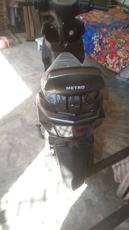 Metro Scooty (electric Scooty) 2