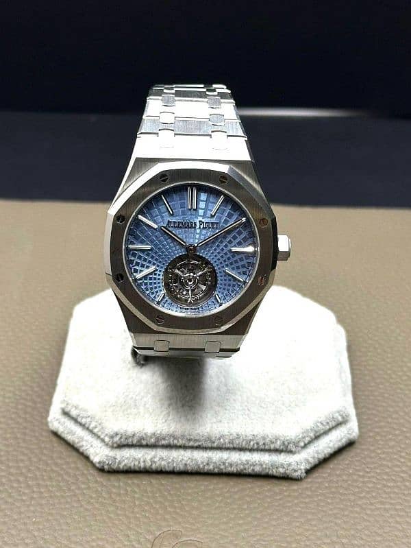 WE BUY Rolex Cartier Omega Hublot Audemars Piguet Richard Mille Rado 9