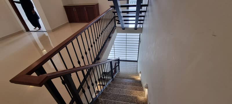 Beautiful 5 Marla Double Storey House Available for Sale in D12 5