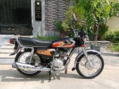 HONDA CG 125 2022 JULY 1ST OWNER ALL PUNJAB REGISTER