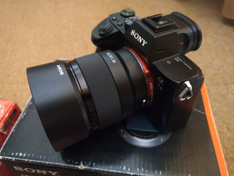 Sony a7iii body Lens 50mm new boxes 4