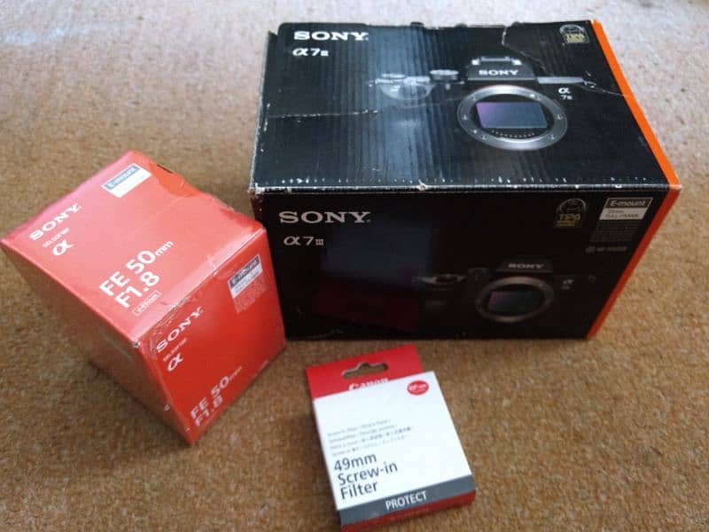 Sony a7iii body Lens 50mm new boxes 11