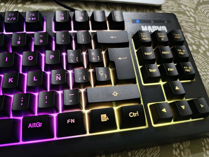 K607 RGB Professional Gaming Slim Keyboard 3