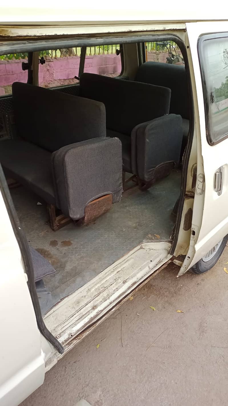 TOYOTA LITEACE 10