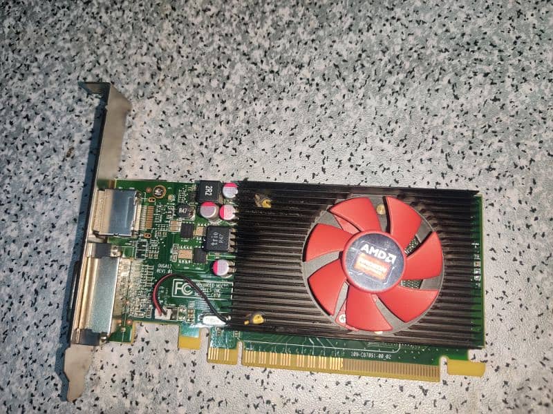 2 Gb Graphic Card r5 340x 1