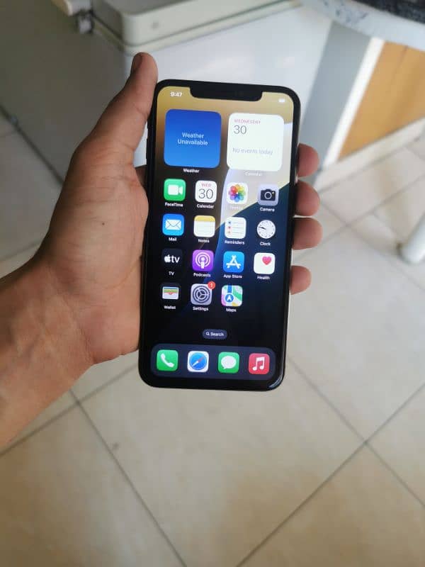 iphone xs max 256gb approved 4