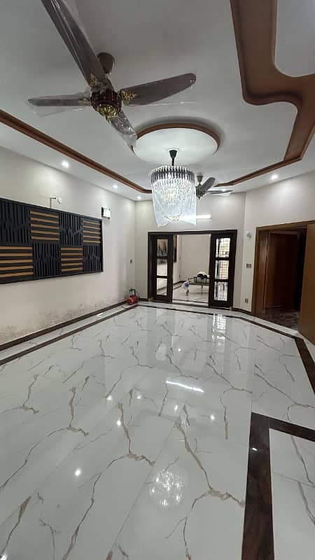 Beautiful house in Behria Phase 8 J block 11