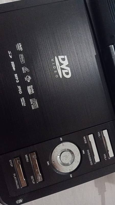 Mini DVD Player 3