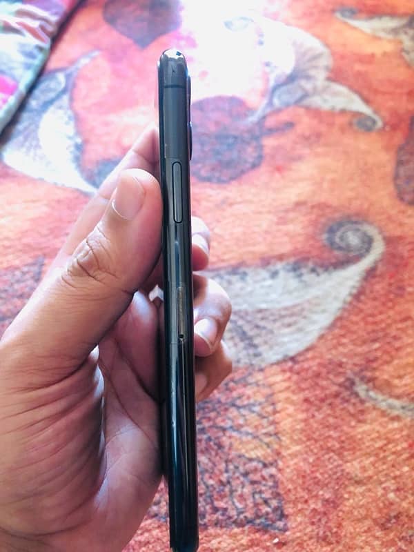 Iphone 11 Pro Max 256GB Non PTA 4