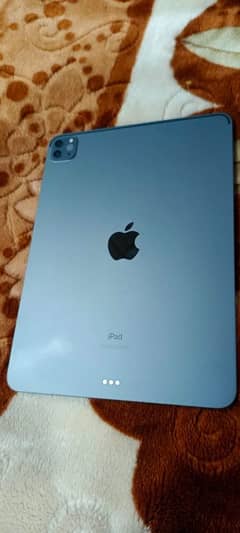 iPad M2