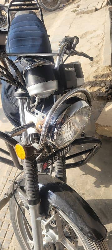 Suzuki GS150 urgent Sale 2