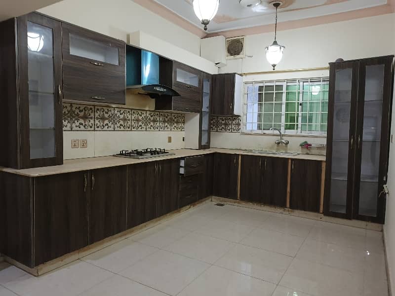 10 Marla House Upper Portion 3 Bed For Rent 6