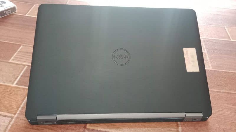 dell laptop E7470 1