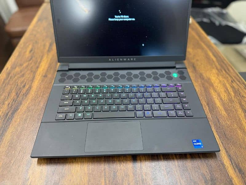 Dell Alienware m16 R1 5