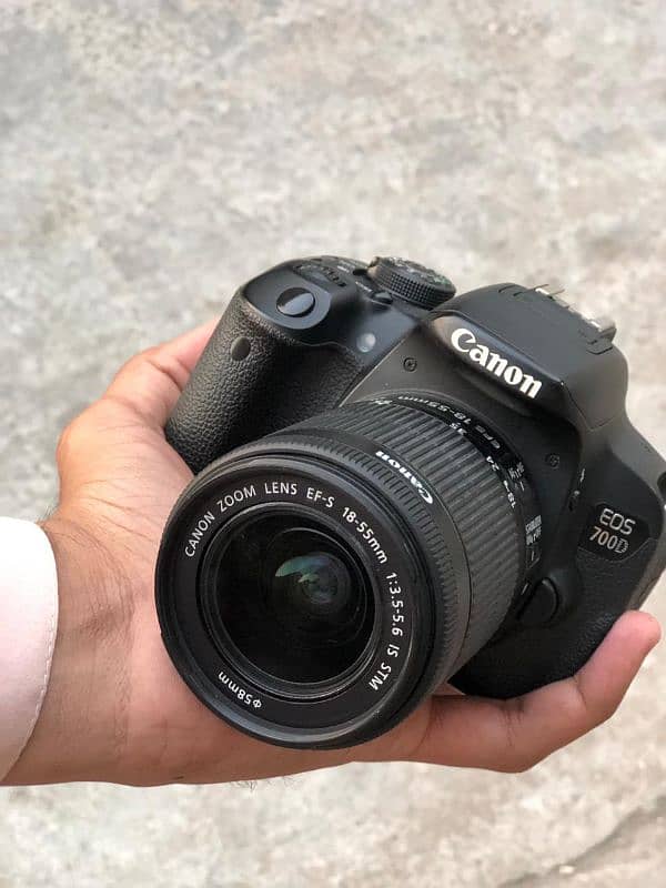 Canon 700D 2