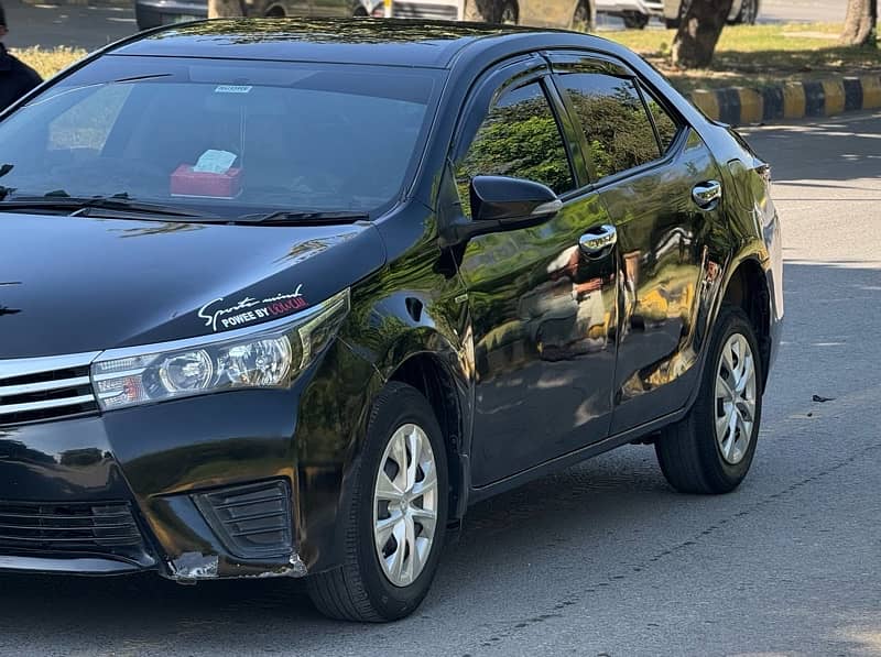 Toyota Corolla XLI 2015 3