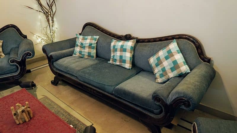 5 Seater Sofa and & Glass Table set Original Shisham Wood Super Sale 4