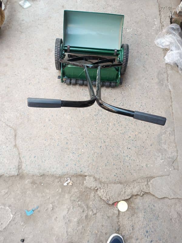 Lawn Mower, Grass Cutter, Grass Cutting Machine 16 inch 14