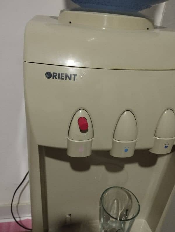 orient water dispenser with refrigerator just like new 3