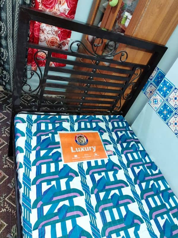 single bed with mattress heavy steel 6