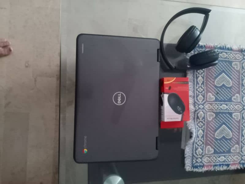 Dell Chrome book 11 Series touch screen 360 rotate, with play store 5