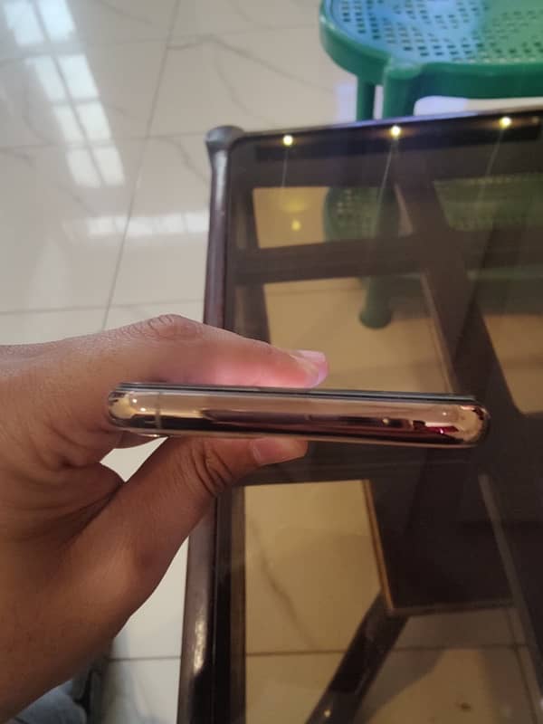 iphone 11 pro waterpack 256 GB 6