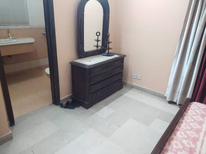 05 Marla Non Furnished Beautiful House Available For Rent in DHA Phase 5 Lahore Cantt 10