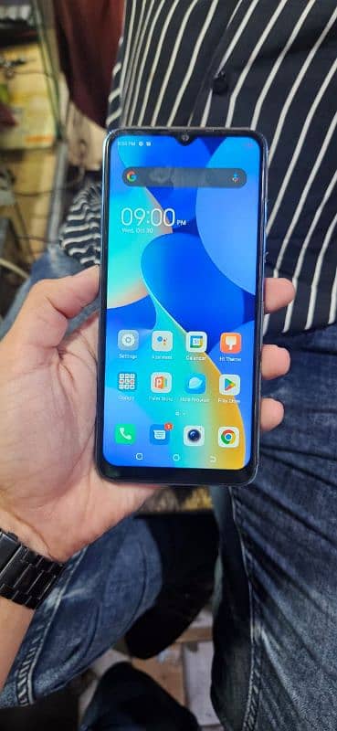 Vivo Y20 New condition 4GB 64GB seald complete saman Pta aproved 2