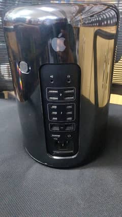 Apple MacPro A1481 Early 2013 8 core 0