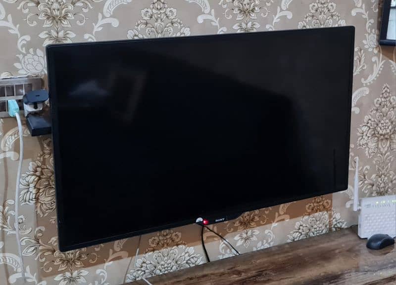 SONY LCD for Sale 2