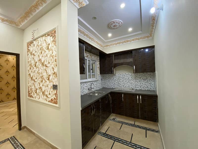 Stunning House available for sale in SJ Garden, Lahore 9