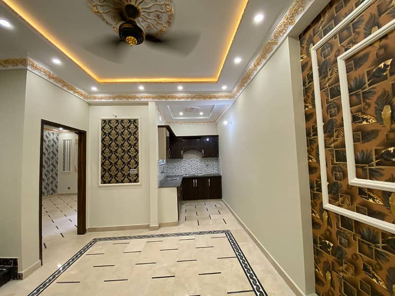 Stunning House available for sale in SJ Garden, Lahore 17