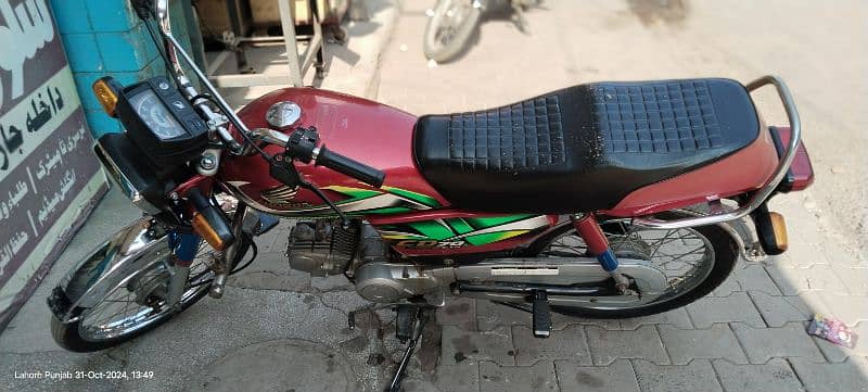 Honda 70cc for sale good condition 1