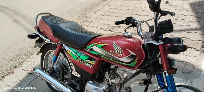 Honda 70cc for sale good condition 8