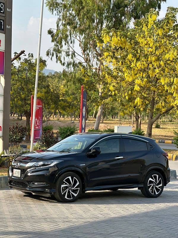 Honda Vezel 2016 3