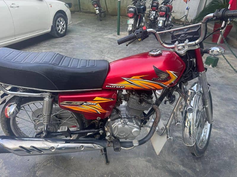 Honda CD 125 9