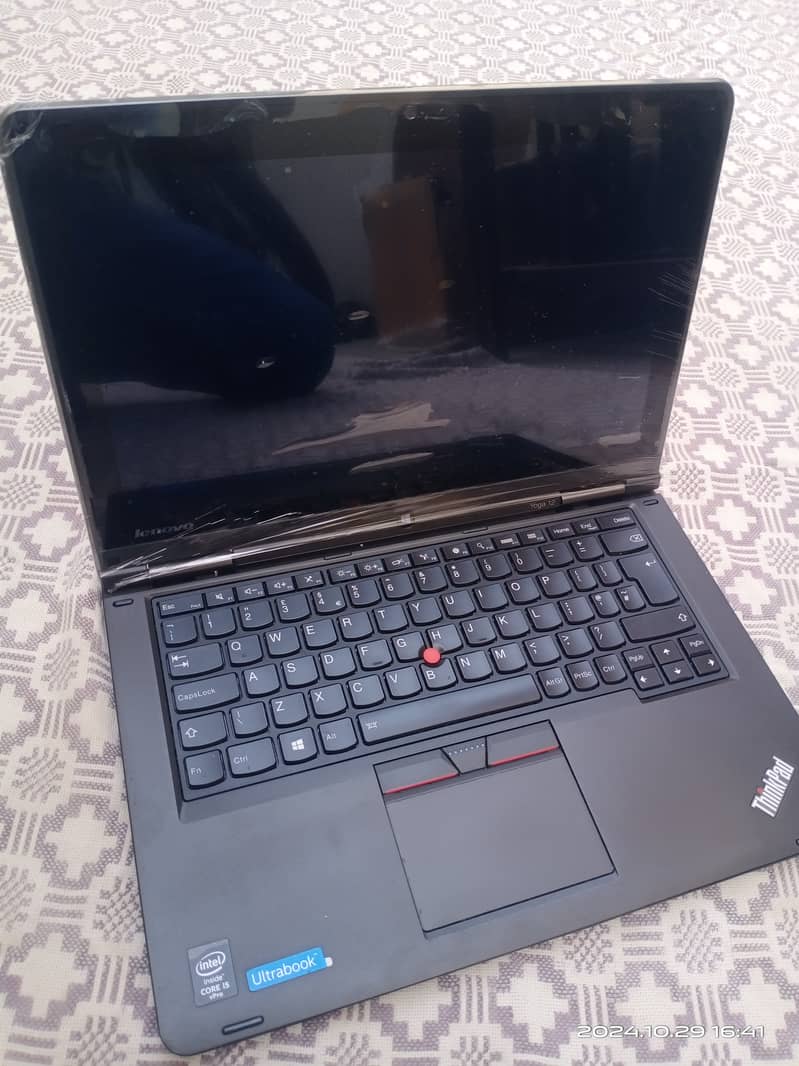 Lenovo Yoga 12 Multitouch 360, Core i5 5th Generation 3